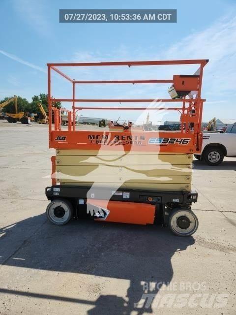 JLG ES3246 Підйомники-ножиці