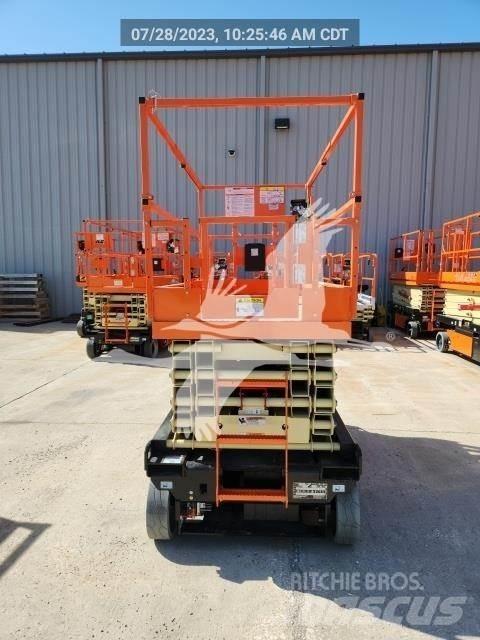 JLG ES3246 Підйомники-ножиці