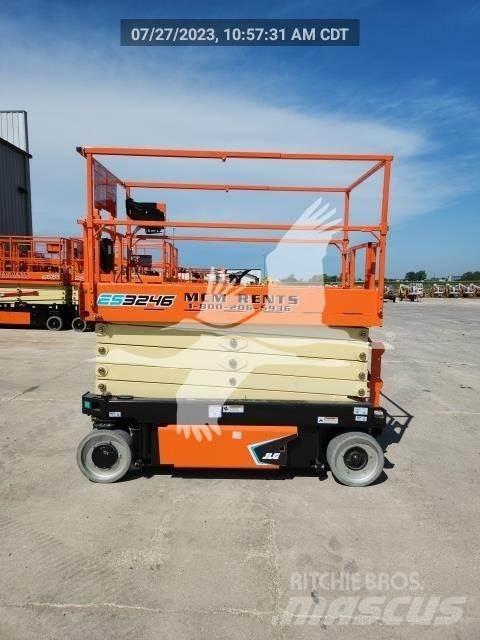 JLG ES3246 Підйомники-ножиці
