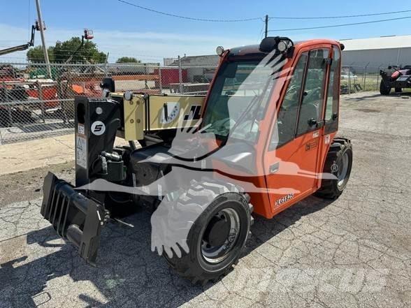 JLG G5-18A Телескопічні навантажувачі