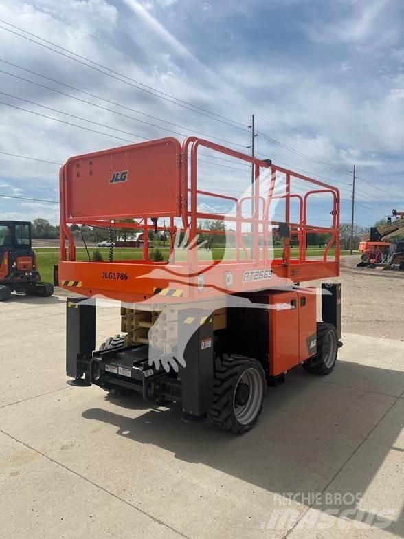 JLG RT2669 Підйомники-ножиці