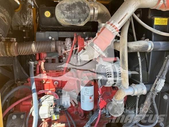 Manitex M150 автокрани всюдиходи