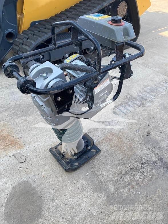 Sakai RS65 Причепні віброкатки