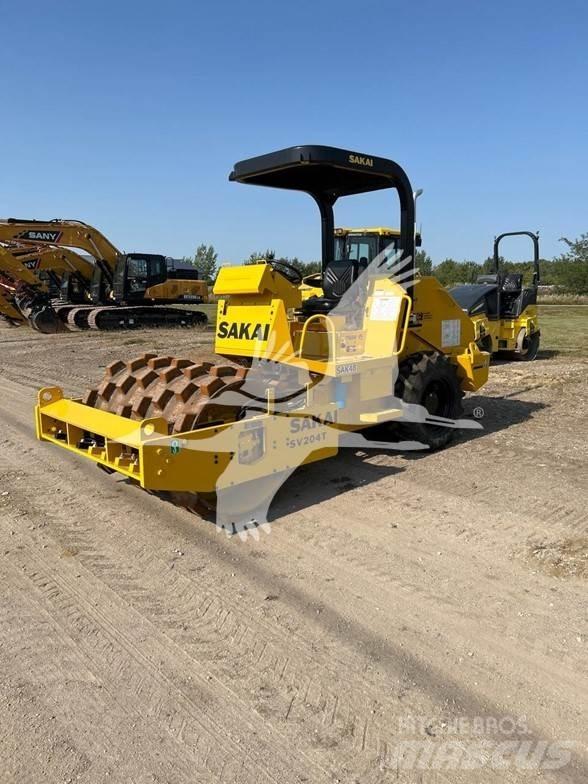 Sakai SV204T Грунтові котки