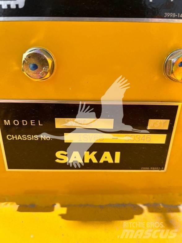 Sakai SV204T Грунтові котки