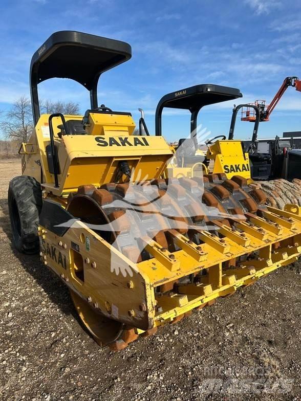Sakai SV414T Грунтові котки