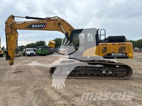 Sany SY225C Гусеничні екскаватори