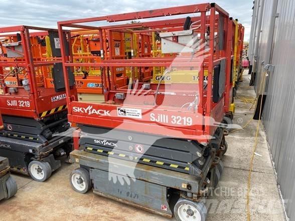 SkyJack SJ3219 Підйомники-ножиці