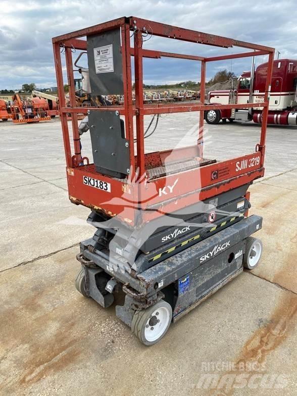 SkyJack SJ3219 Підйомники-ножиці