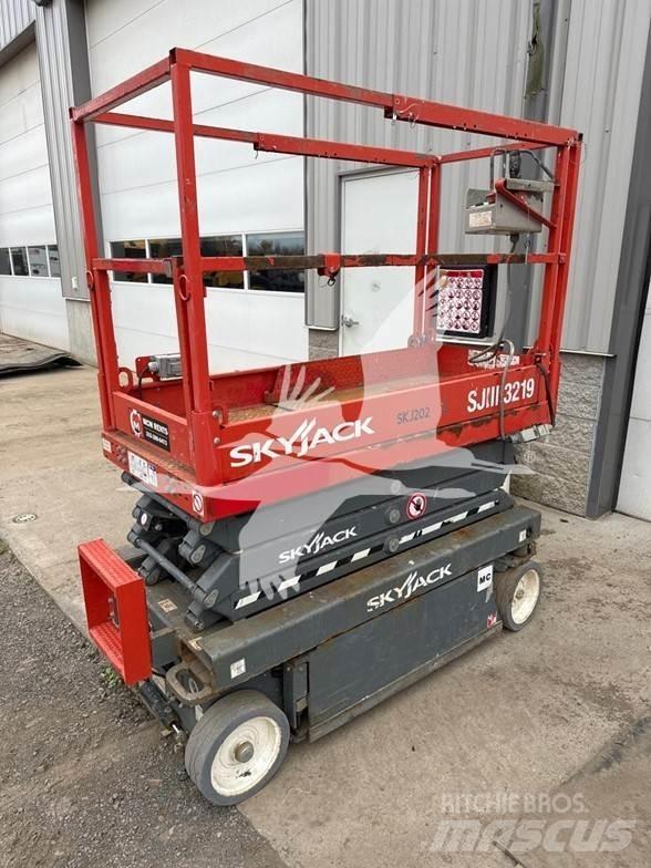 SkyJack SJ3219 Підйомники-ножиці
