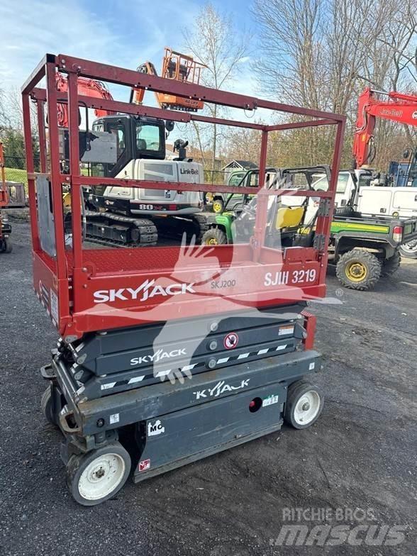SkyJack SJ3219 Підйомники-ножиці