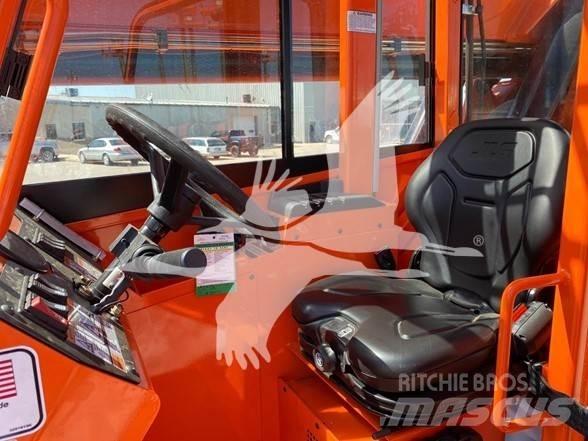 SkyTrak 10054 Телескопічні навантажувачі