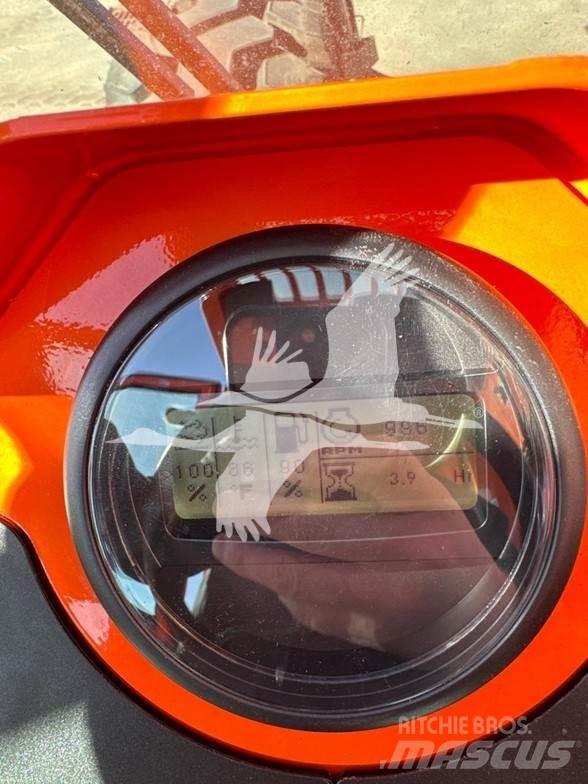 SkyTrak 10054 Телескопічні навантажувачі