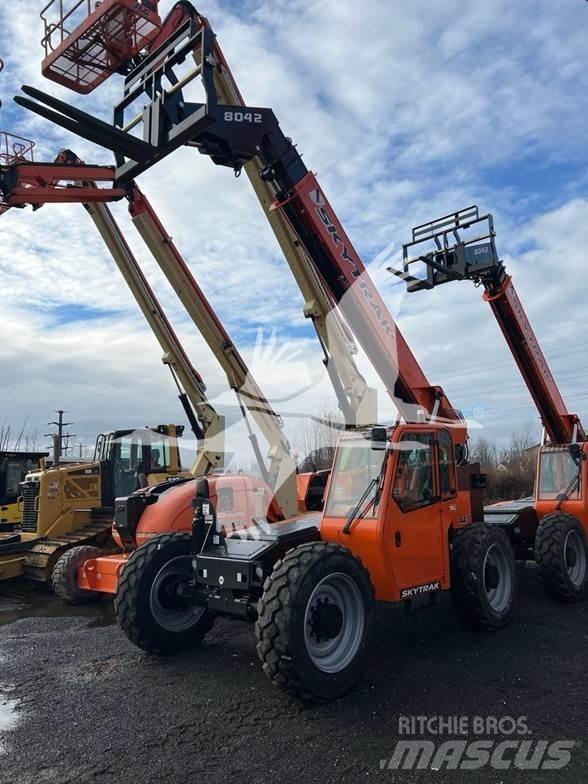 SkyTrak 8042 Телескопічні навантажувачі