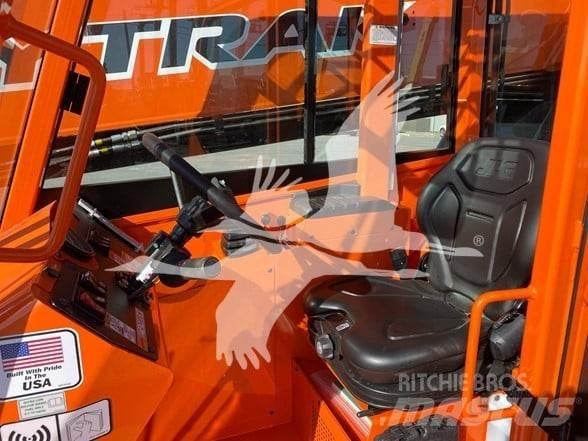 SkyTrak 8042 Телескопічні навантажувачі