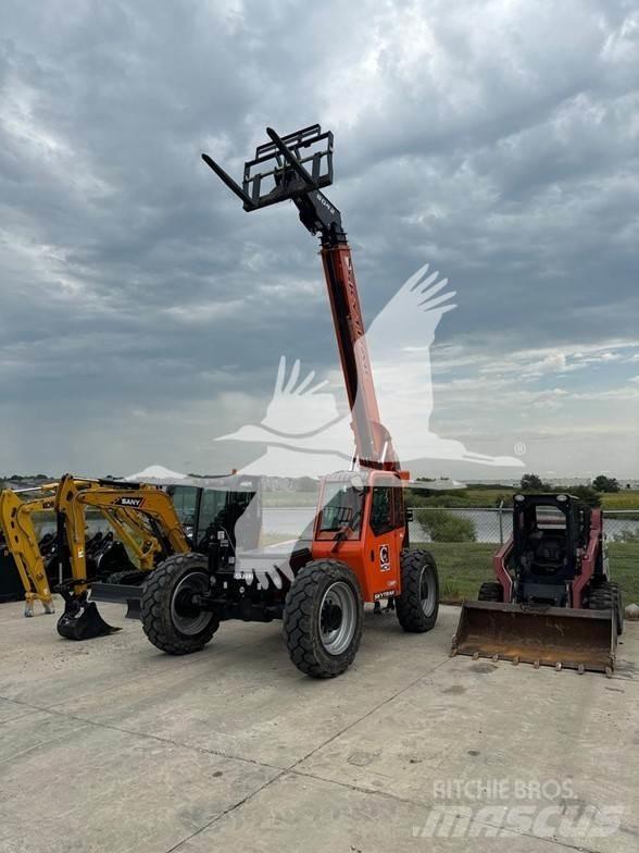 SkyTrak 8042 Телескопічні навантажувачі