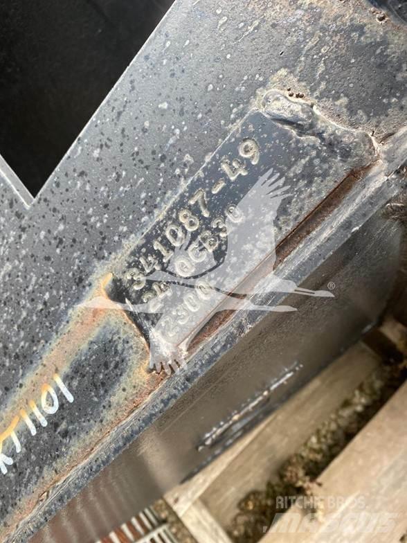 TAG SK85CS-7 Ковші