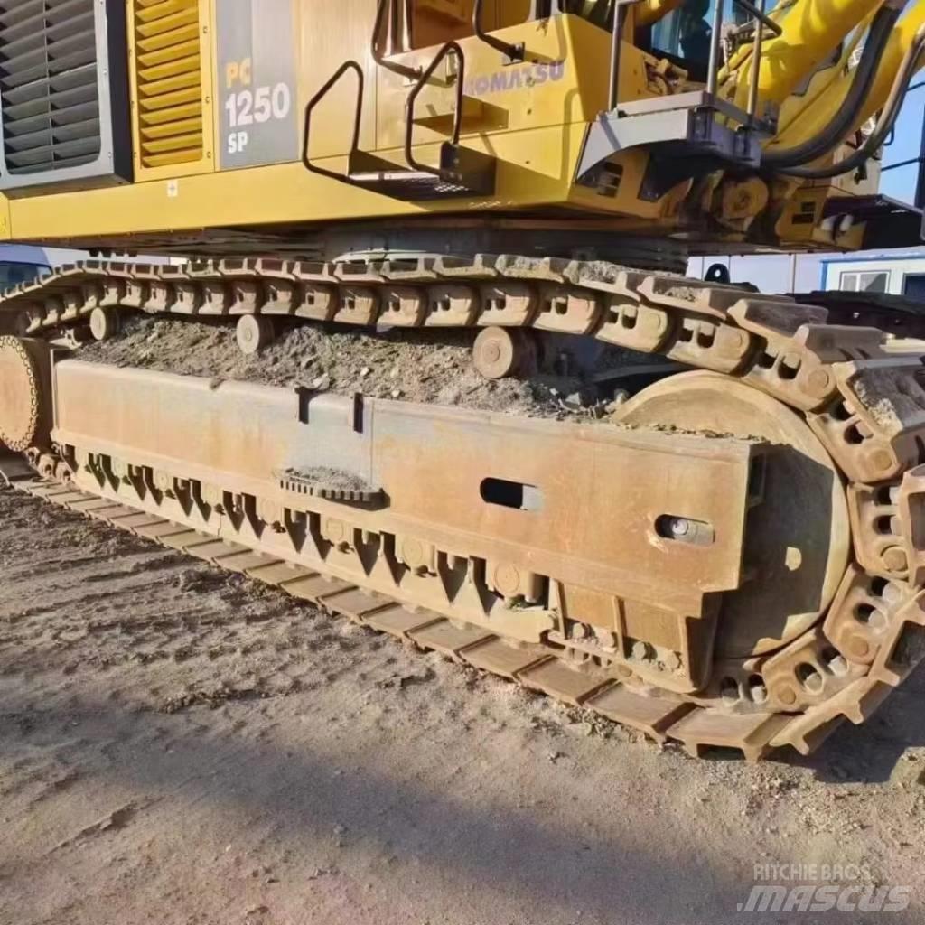 Komatsu PC1250SP Гусеничні екскаватори
