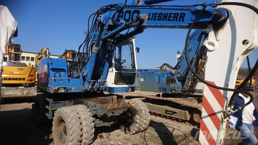 Liebherr A900 Колісні екскаватори