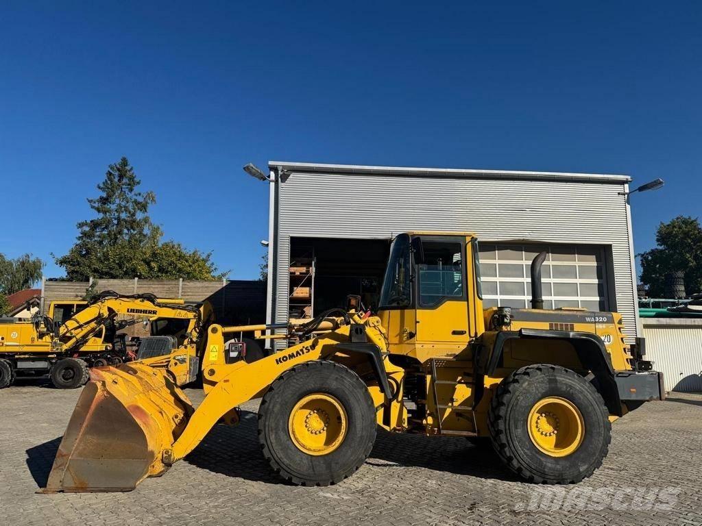 Komatsu WA 320-3H Фронтальні навантажувачі