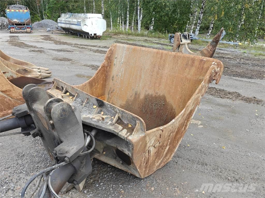 CAT 336 NG Гусеничні екскаватори