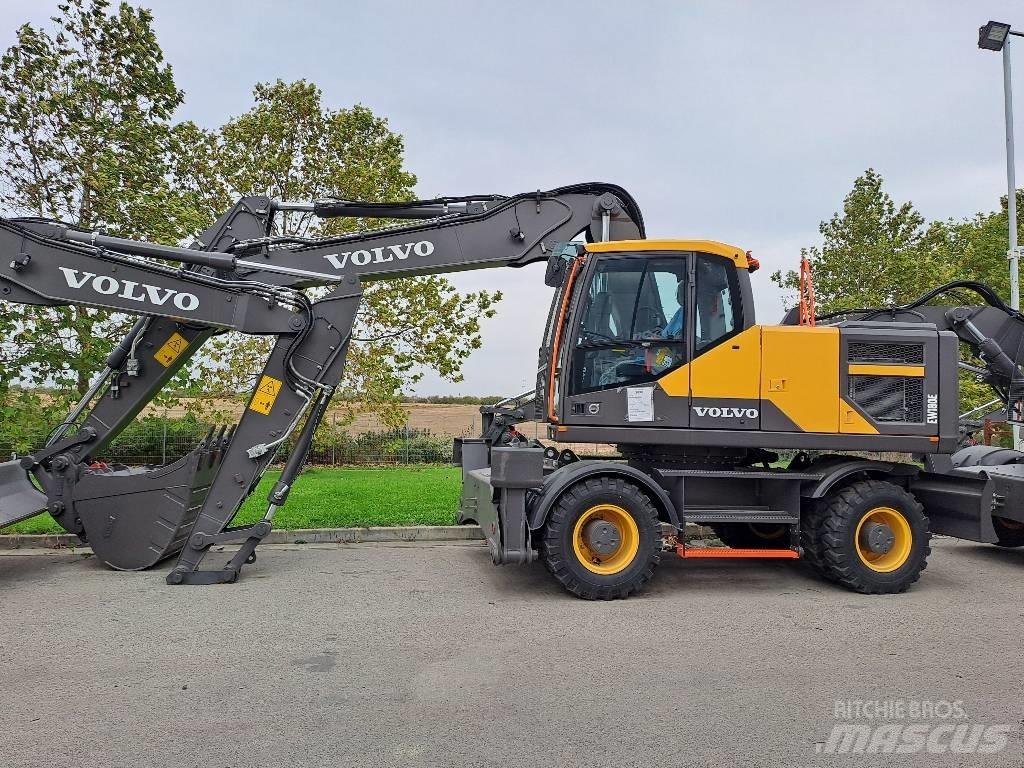 Volvo EW180E Колісні екскаватори