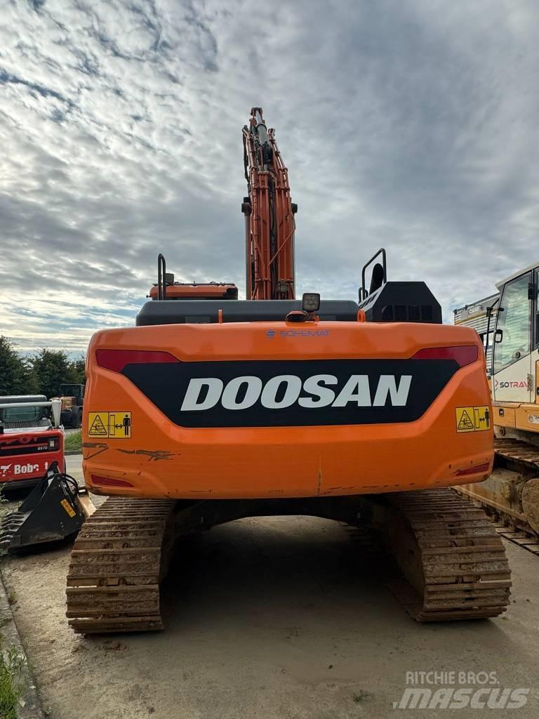 Doosan DX 225 LC-5 Гусеничні екскаватори