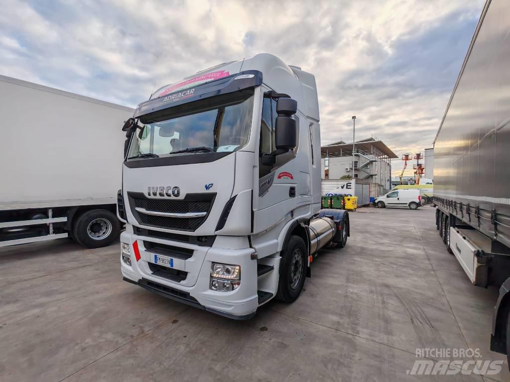 Iveco STRALIS 400 NP Тягачі