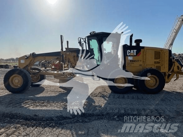 CAT 330FL Гусеничні екскаватори