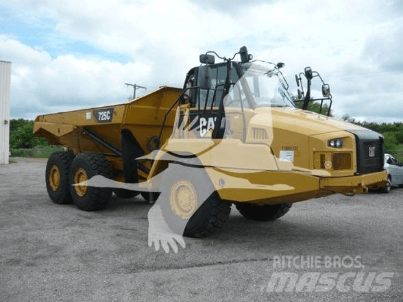 CAT 725C2 Зчленовані самоскиди