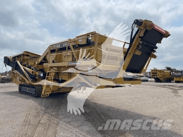CAT 966M Фронтальні навантажувачі