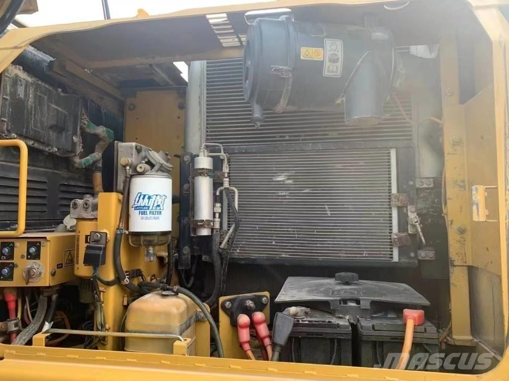 CAT 315D Гусеничні екскаватори