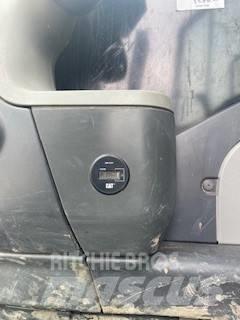Morooka MST 2200 V Гусеничні самоскиди
