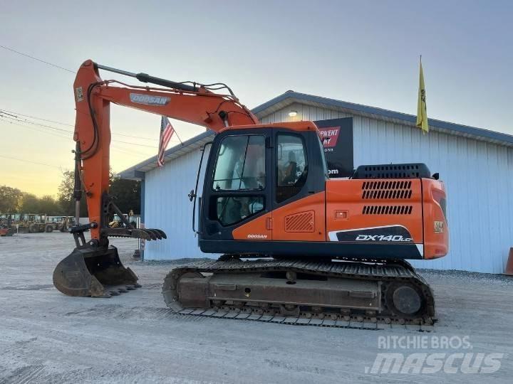 Doosan DX 140 LC Гусеничні екскаватори