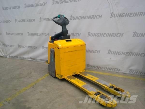 Jungheinrich ERE 225 Візки для перевезення піддонів