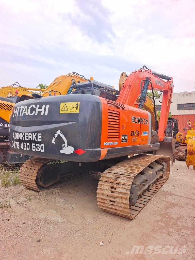 Hitachi ZAXIS 200 3G Гусеничні екскаватори
