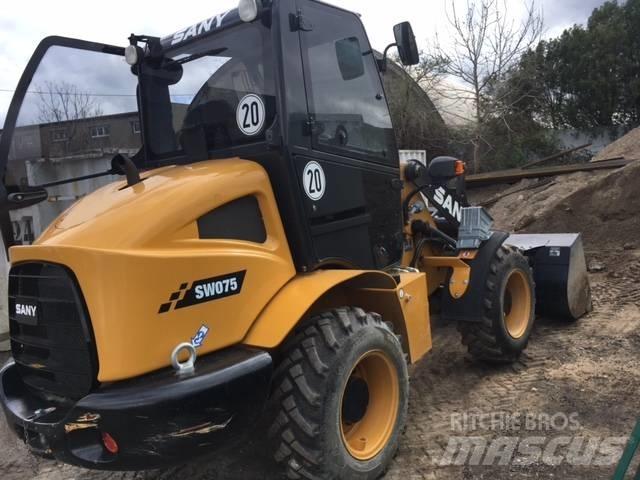 Sany SW 075 Фронтальні навантажувачі