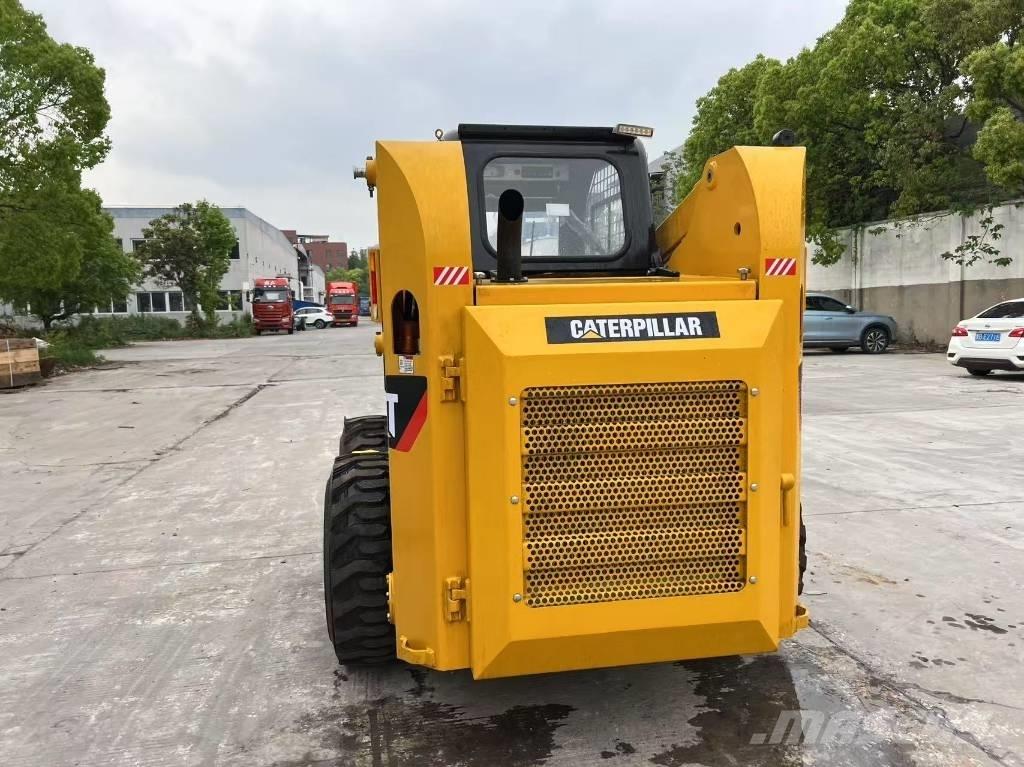 CAT 246 B Малі навантажувачі