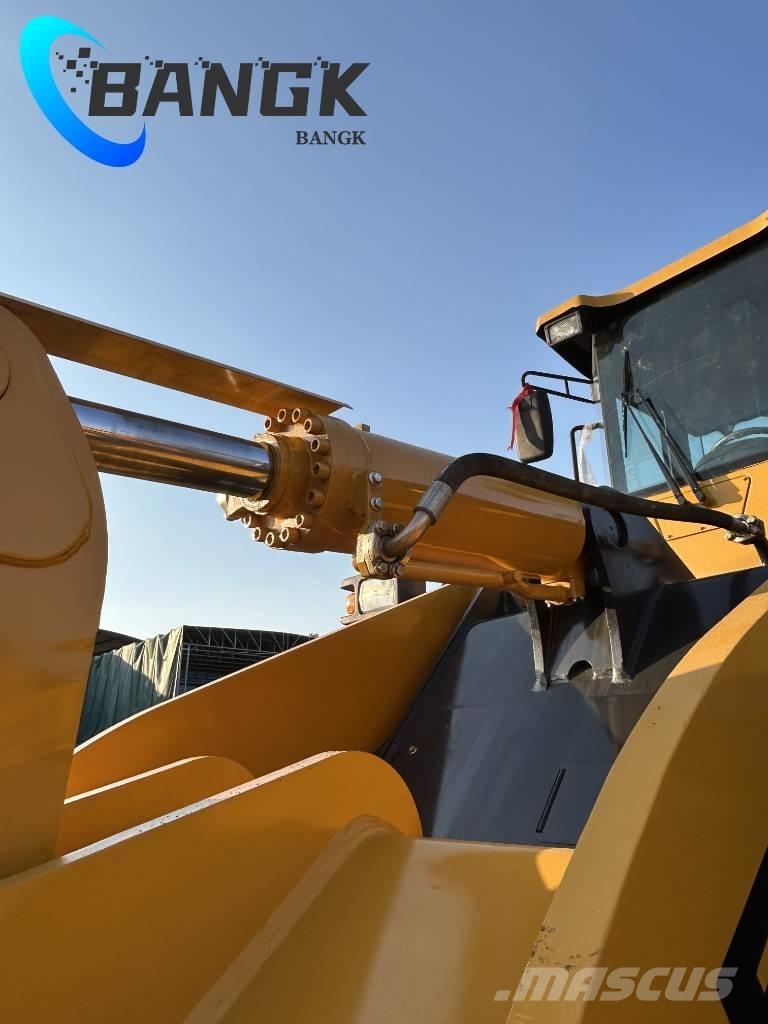 SDLG L958 F Фронтальні навантажувачі