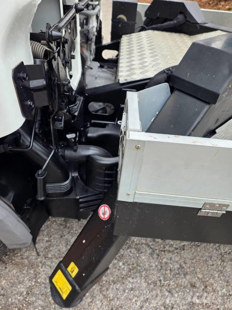 Palfinger P 200 A Автовишки на базі вантажівки