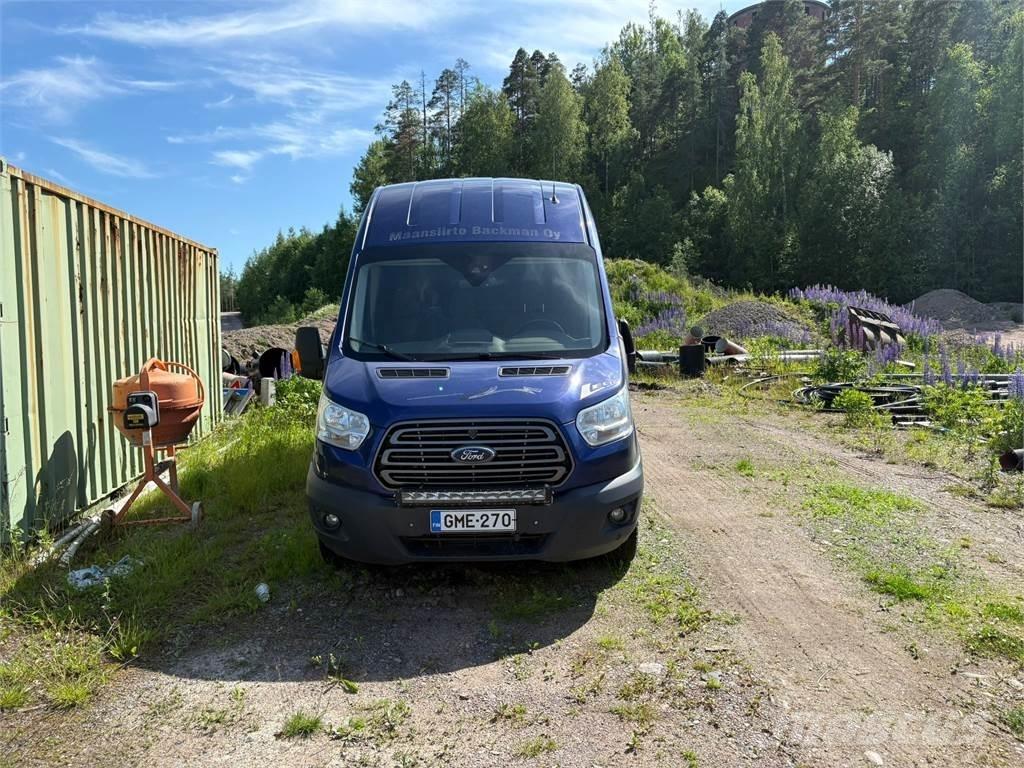 Ford Transit Автодома і житлові автопричепи