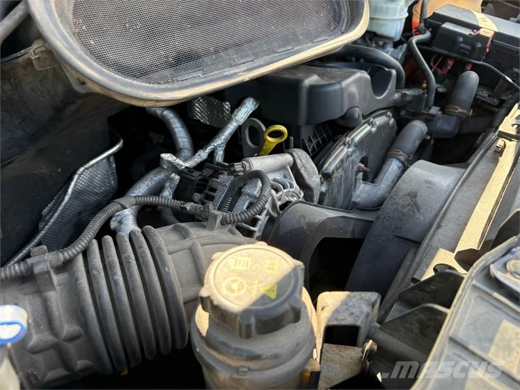 Ford Transit Автодома і житлові автопричепи