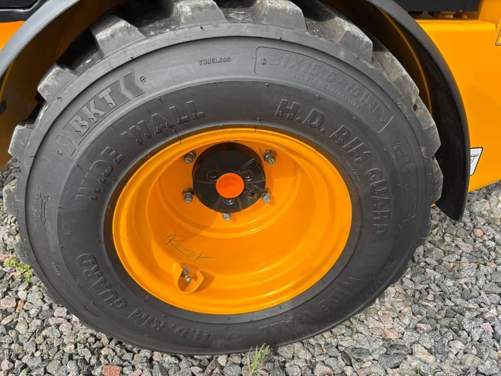 JCB 403 Малі навантажувачі