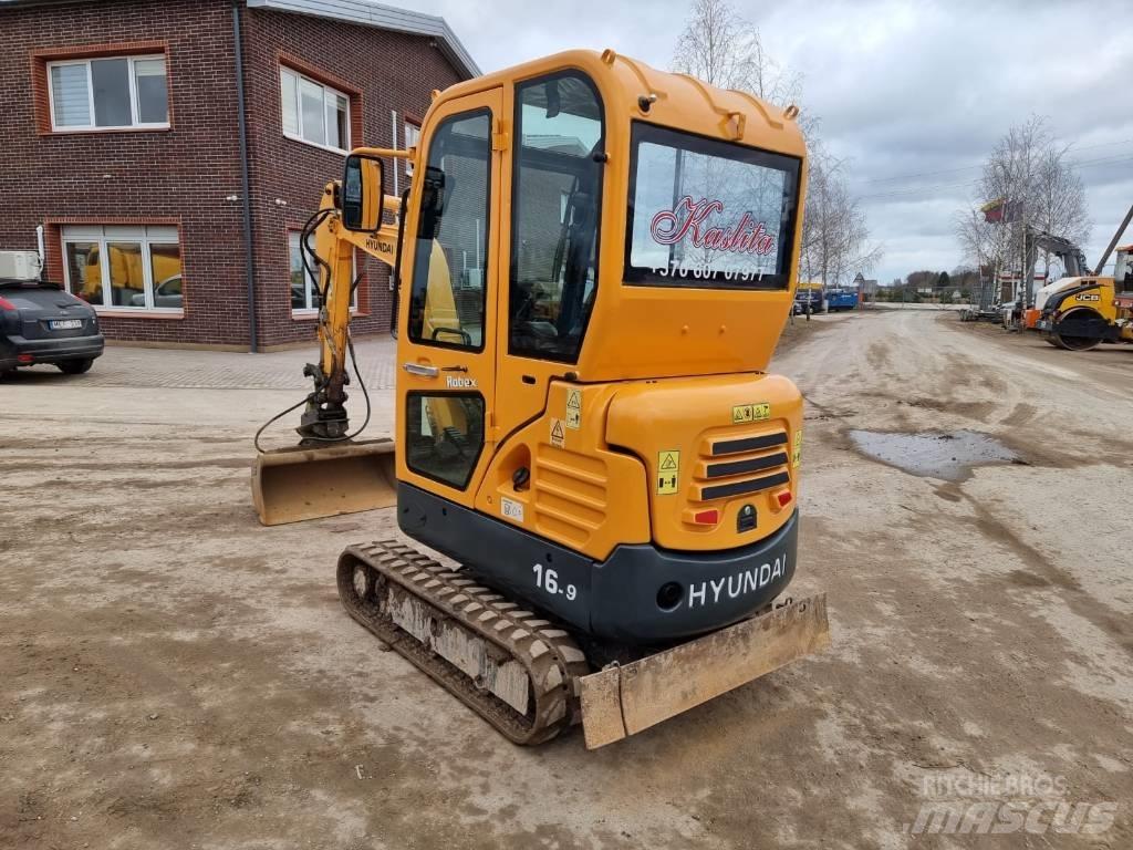 Hyundai R16-9 Міні-екскаватори < 7т