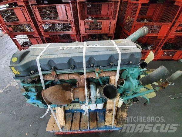 Volvo D9A260 EC01 Двигуни