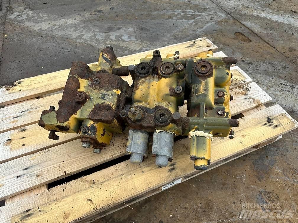 CAT 950 G II valve Гідравліка
