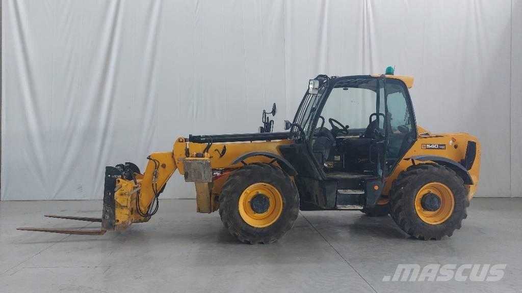 JCB 540-140 Телескопічні навантажувачі