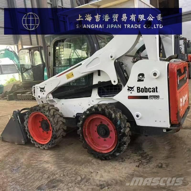 Bobcat S 130 Міні-навантажувачі
