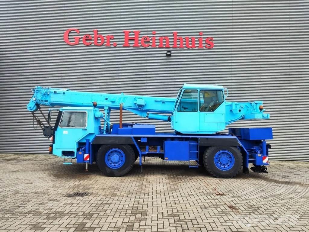 Liebherr LTM 1025 автокрани