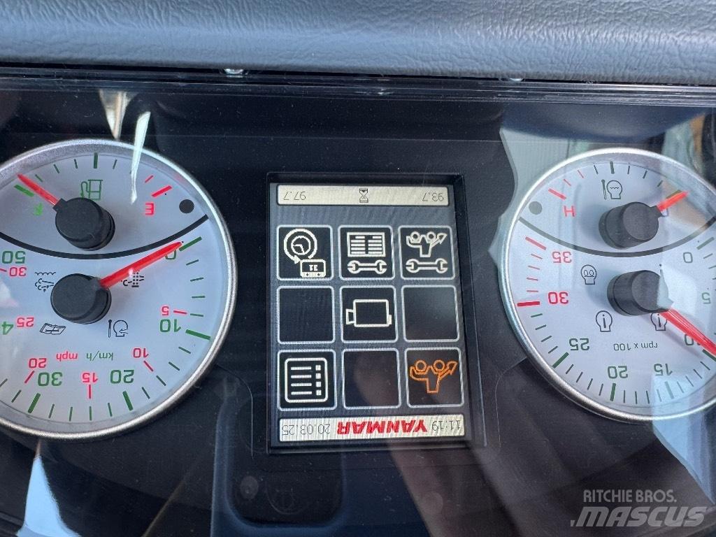 Yanmar V80 (02162) Фронтальні навантажувачі